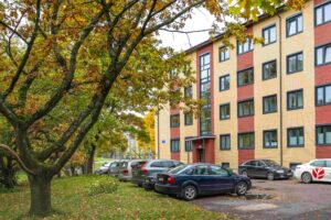 Üürile anda värskelt renoveeritud korter Kopli 98a majas Põhja-Tallinnas.