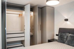 Üürile anda värskelt renoveeritud korter Kopli 98a majas Põhja-Tallinnas.