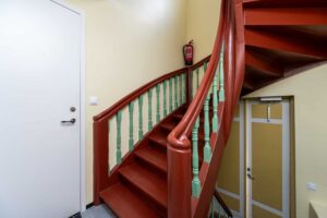 Üürile anda 2-toaline korter kõrgelt hinnatud asukohas Rohu tänaval.