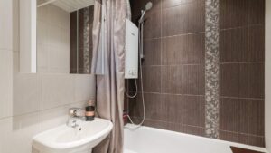 Anda üürile pikemaks ajaks 2-toaline kaunis korter Kristiine Keskuse lähedal Tulika tänaval.