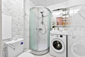 Müüa 2-toaline korter Akadeemia teel vaikses sisekvartalis.