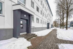 Müüa avar 2-toaline korter Kotka tänaval.