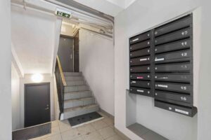 Müüa avar 2-toaline korter Kotka tänaval.