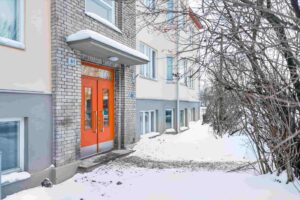 Müüa avar ja valgusküllane 2-toaline korter Kassisabas, Tehnika 61.