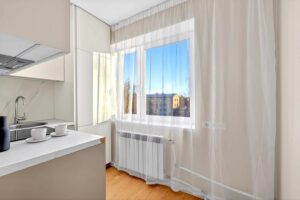 Müüa 2-toaline korter Akadeemia teel vaikses sisekvartalis.