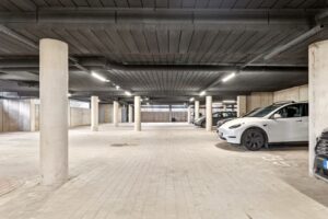 Kristiines üürile anda 3-toaline möbleeritud korter.